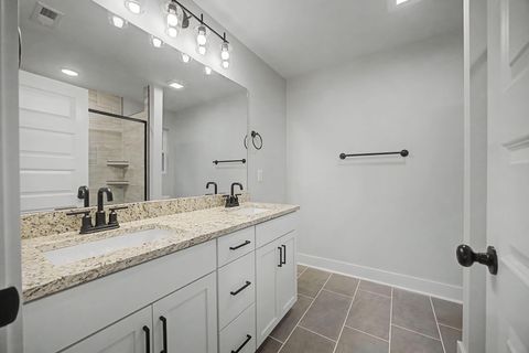 Tiny photo for 2439 Twill Place, Chattanooga, TN 37404 (MLS # 1529391)