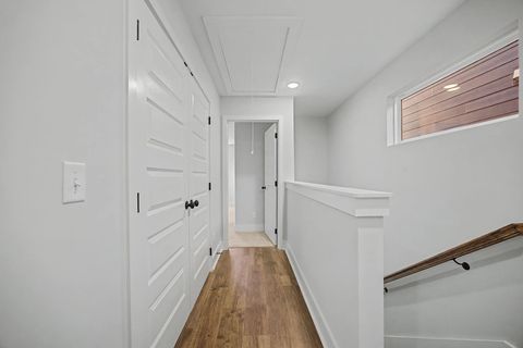 Tiny photo for 2439 Twill Place, Chattanooga, TN 37404 (MLS # 1529391)