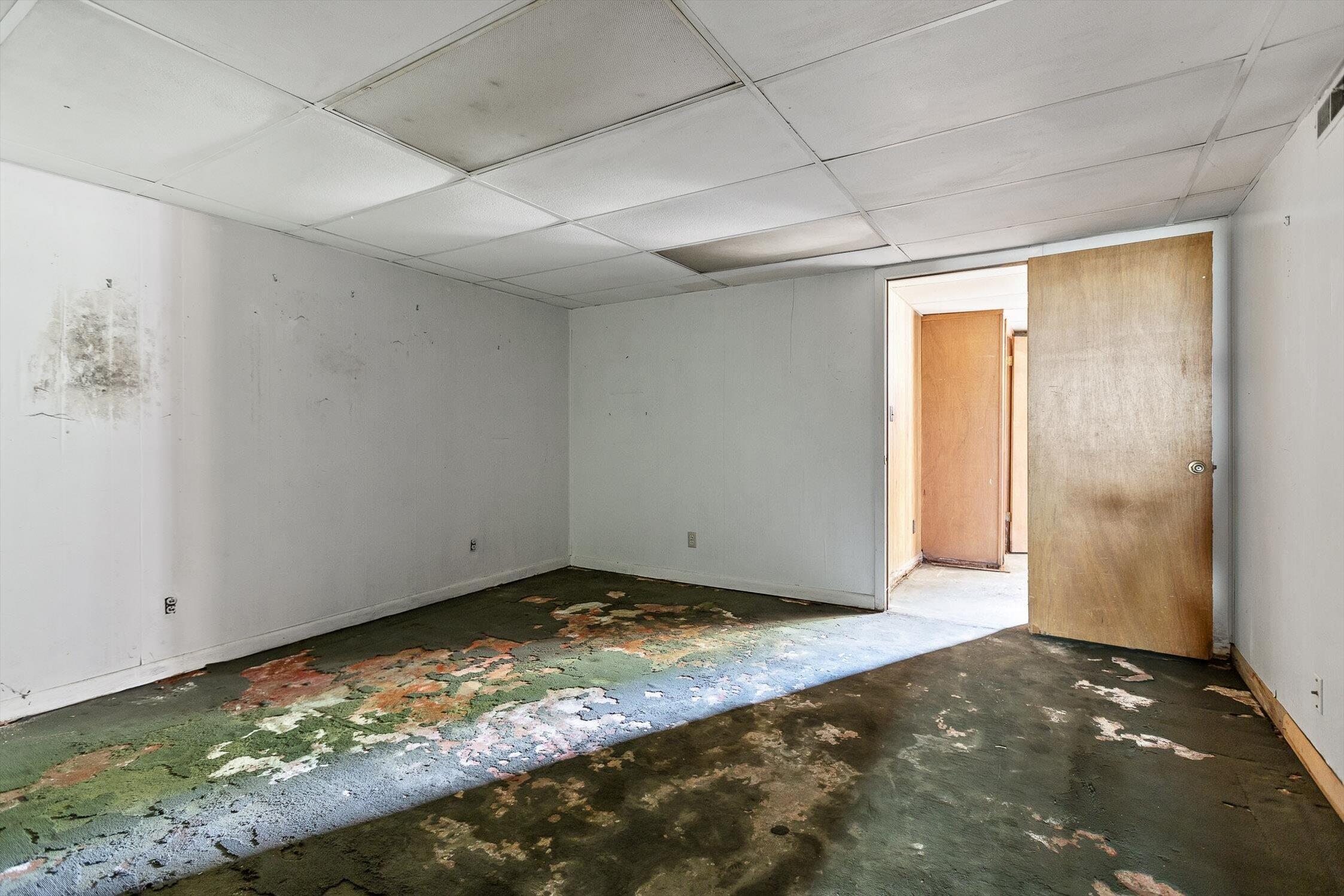 Chattanooga, Tennessee 37411, United States, 4 Bedrooms Bedrooms, ,3 BathroomsBathrooms,Residential,Active,124075