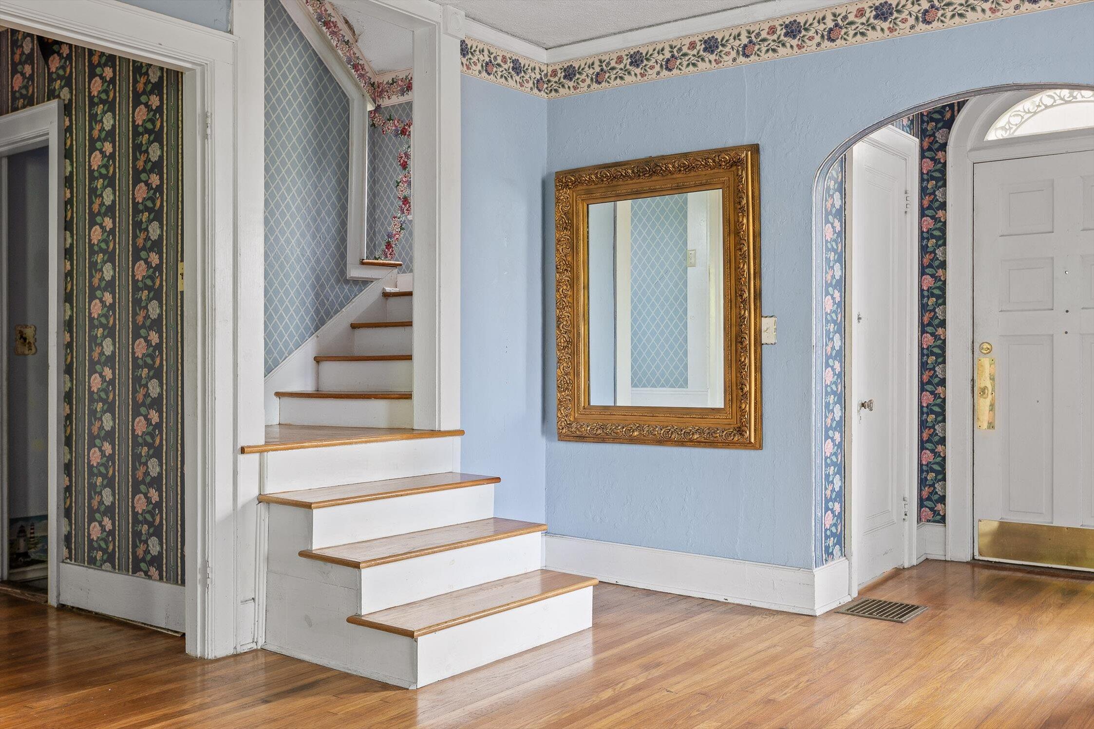 Chattanooga, Tennessee 37411, United States, 4 Bedrooms Bedrooms, ,3 BathroomsBathrooms,Residential,Active,124075