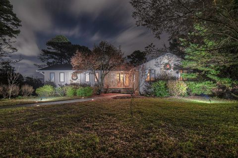 Photo of 1010 Panorama Drive, Chattanooga, TN 37421 (MLS # 1524573)