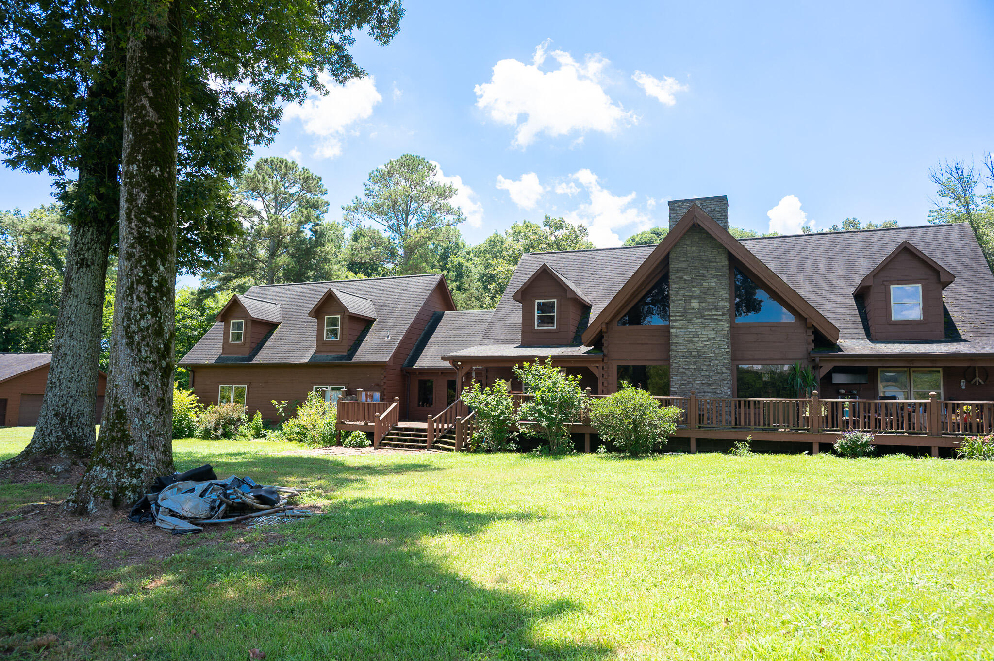 3901 SE Spring Place Road