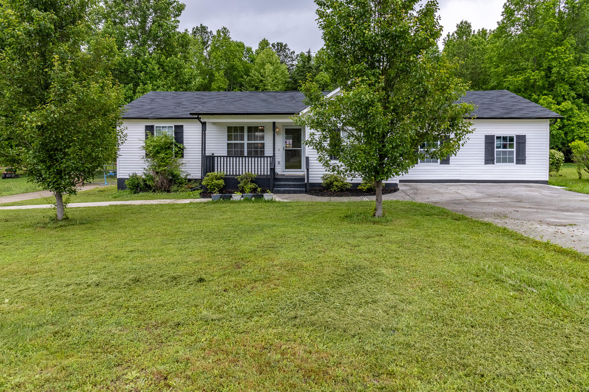 115 Timberland Trail, Ringgold, Georgia image 1