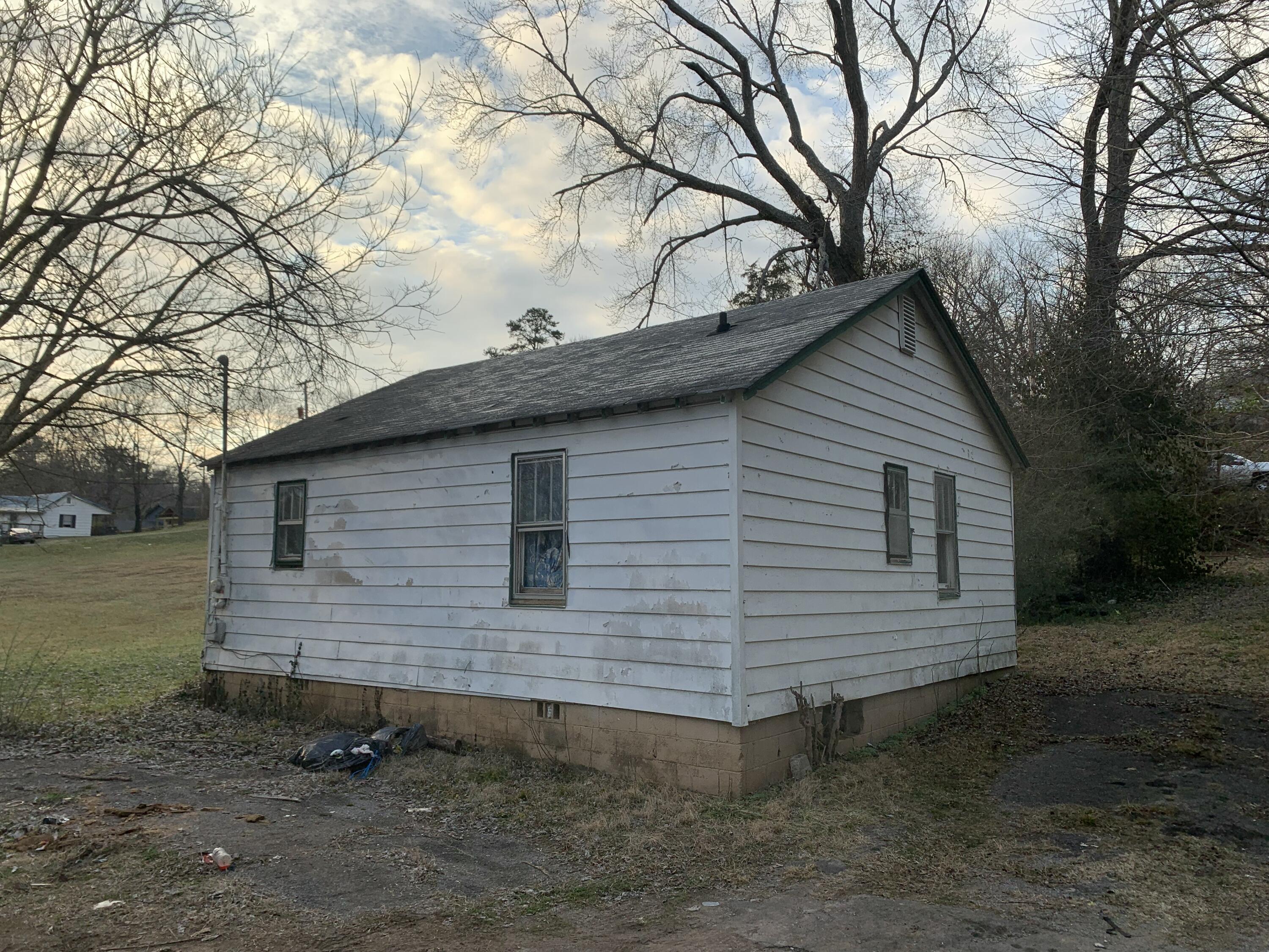 508 W Hornsby Street, Athens, Tennessee image 5