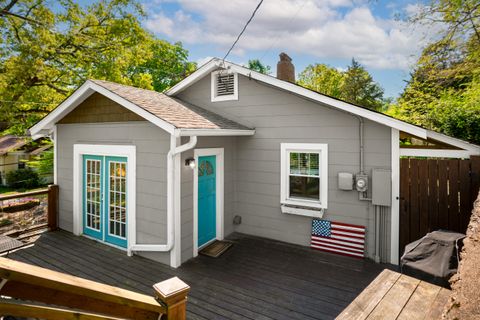 Photo of 925 Federal Street, Chattanooga, TN 37405 (MLS # 1532327)