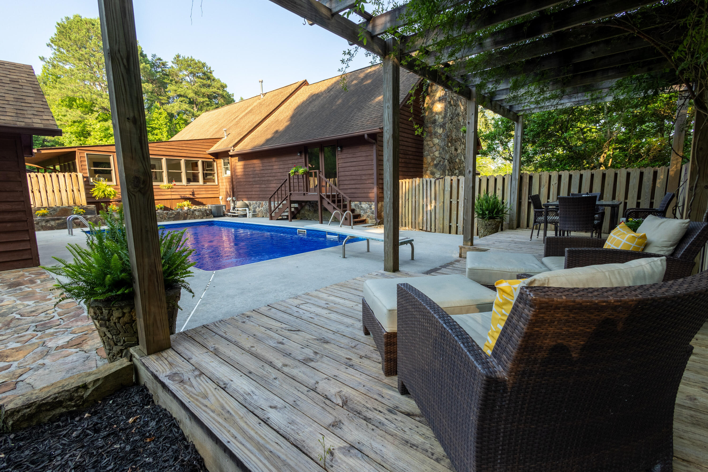 446 Jamestown Road, Menlo, Georgia image 9