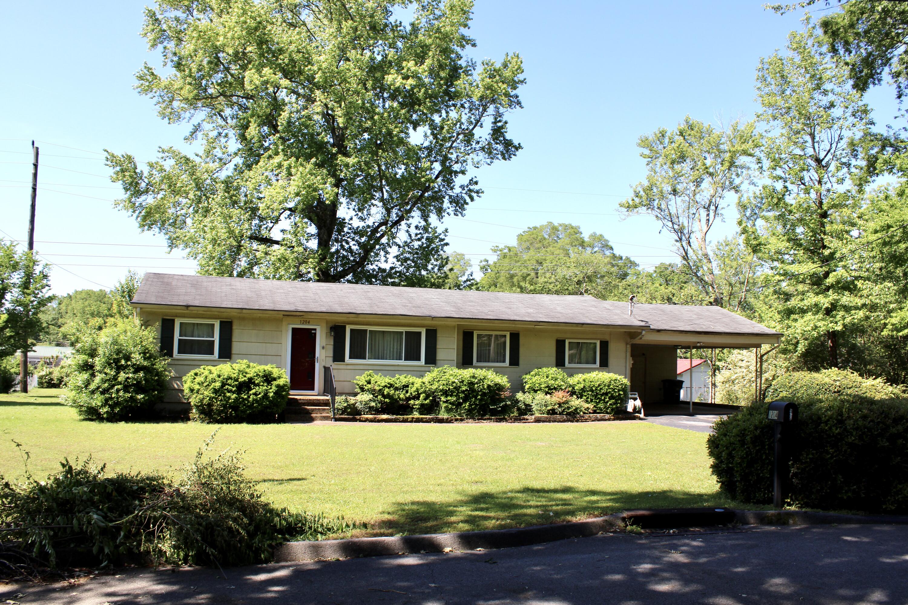 1204 Echo Drive, Hixson, Tennessee image 1