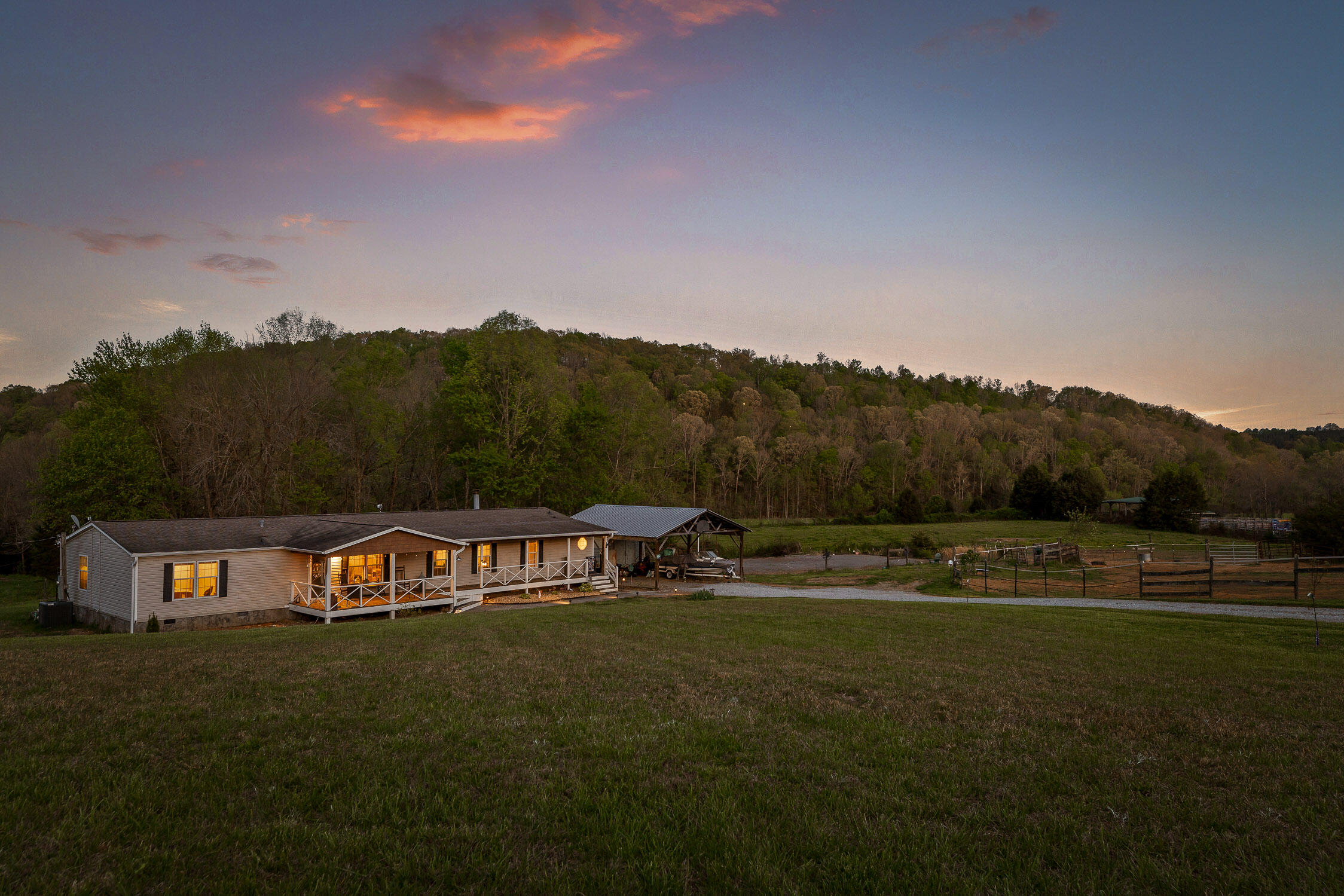 328 Pekoma Road, Philadelphia, Tennessee image 8