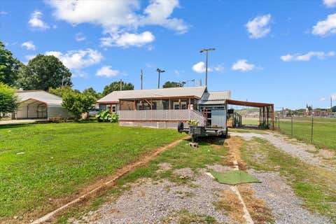 Photo of 102 Glaze Drive, Dalton, GA 30721 (MLS # 1541373)