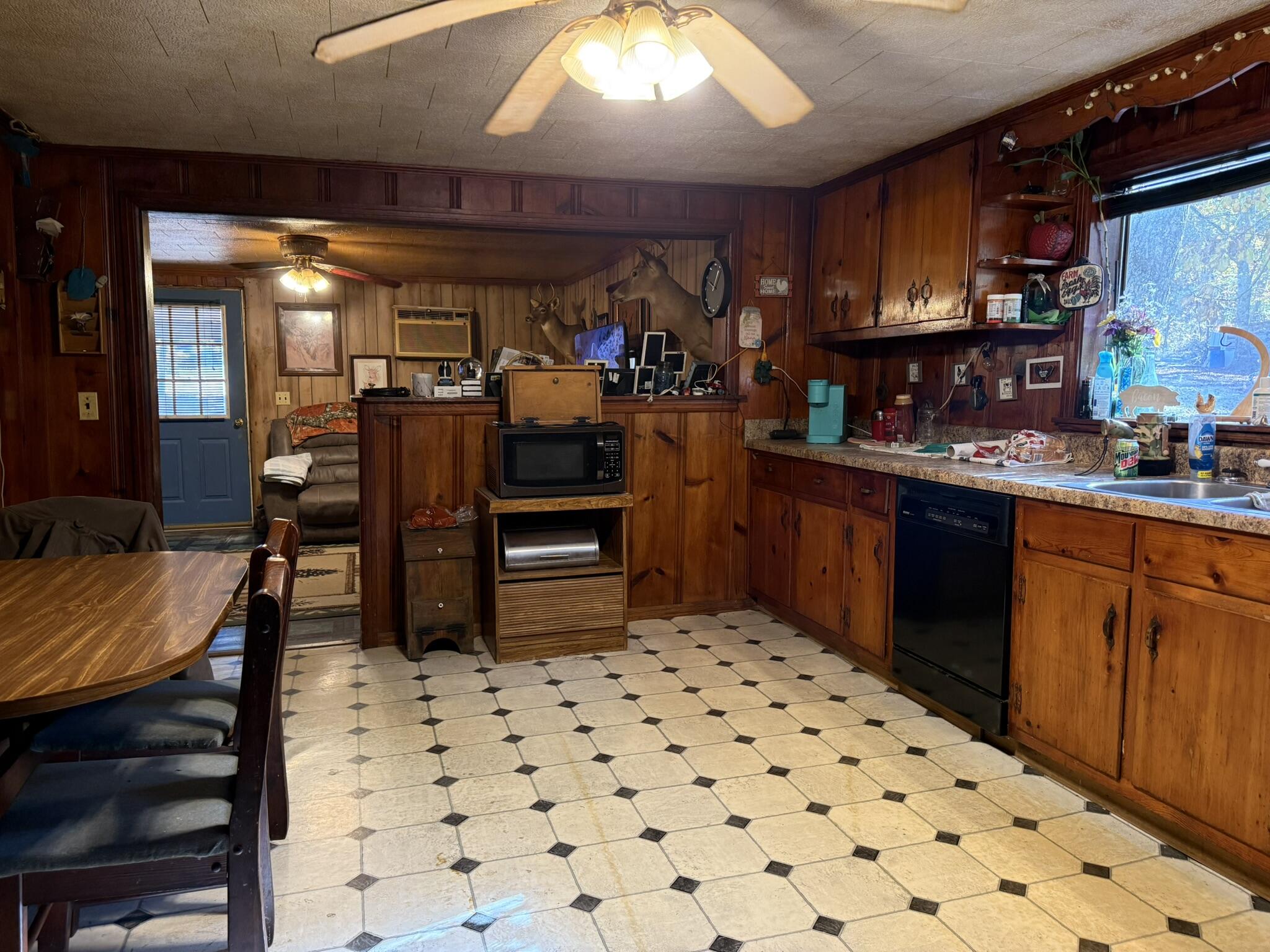 Flat Rock, Alabama 35966, United States, 3 Bedrooms Bedrooms, ,1 BathroomBathrooms,Residential,Active,244960