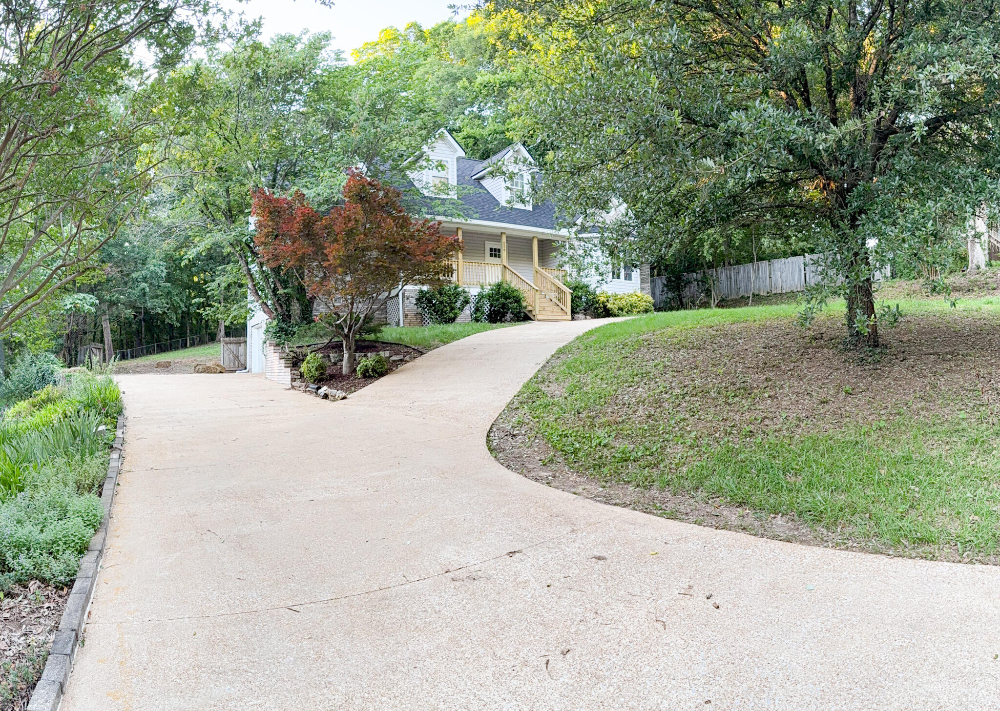 6527 Shallowmar Lane