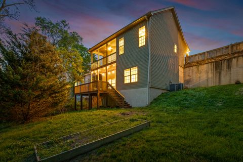 Tiny photo for 1104 Westwood Avenue, Chattanooga, TN 37405 (MLS # 1520320)