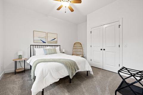 Tiny photo for 1104 Westwood Avenue, Chattanooga, TN 37405 (MLS # 1520320)