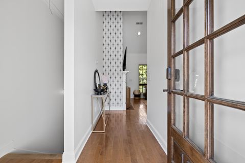 Tiny photo for 1104 Westwood Avenue, Chattanooga, TN 37405 (MLS # 1520320)