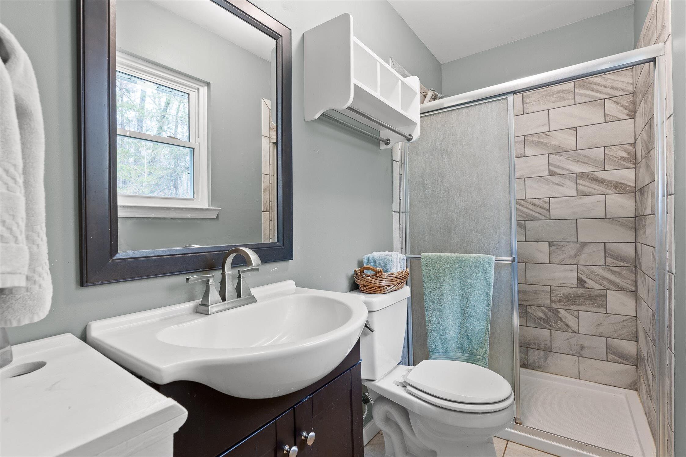 Flintstone, Georgia 30725, United States, 3 Bedrooms Bedrooms, ,2 BathroomsBathrooms,Residential,Pending,250246