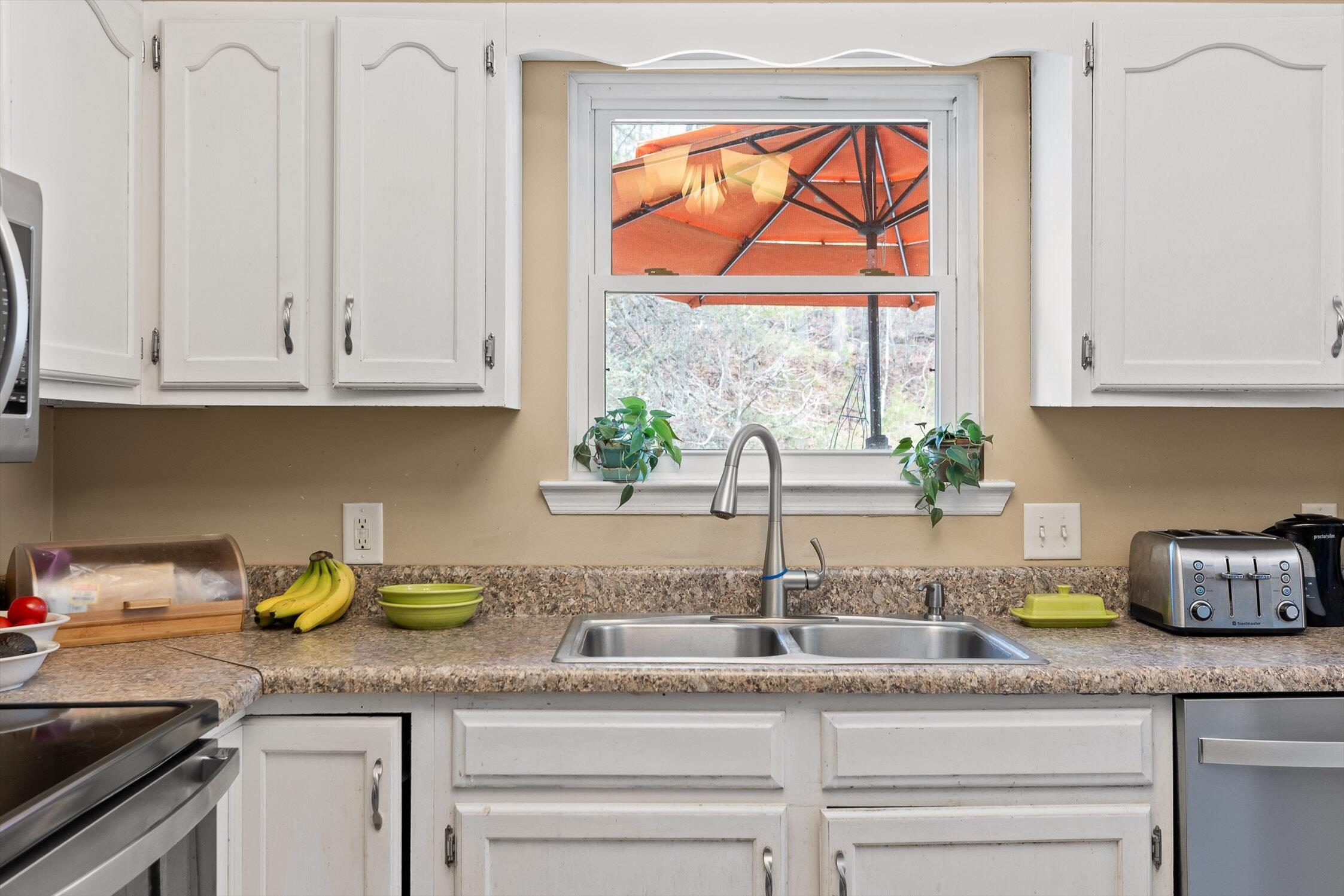 Flintstone, Georgia 30725, United States, 3 Bedrooms Bedrooms, ,2 BathroomsBathrooms,Residential,Pending,250246