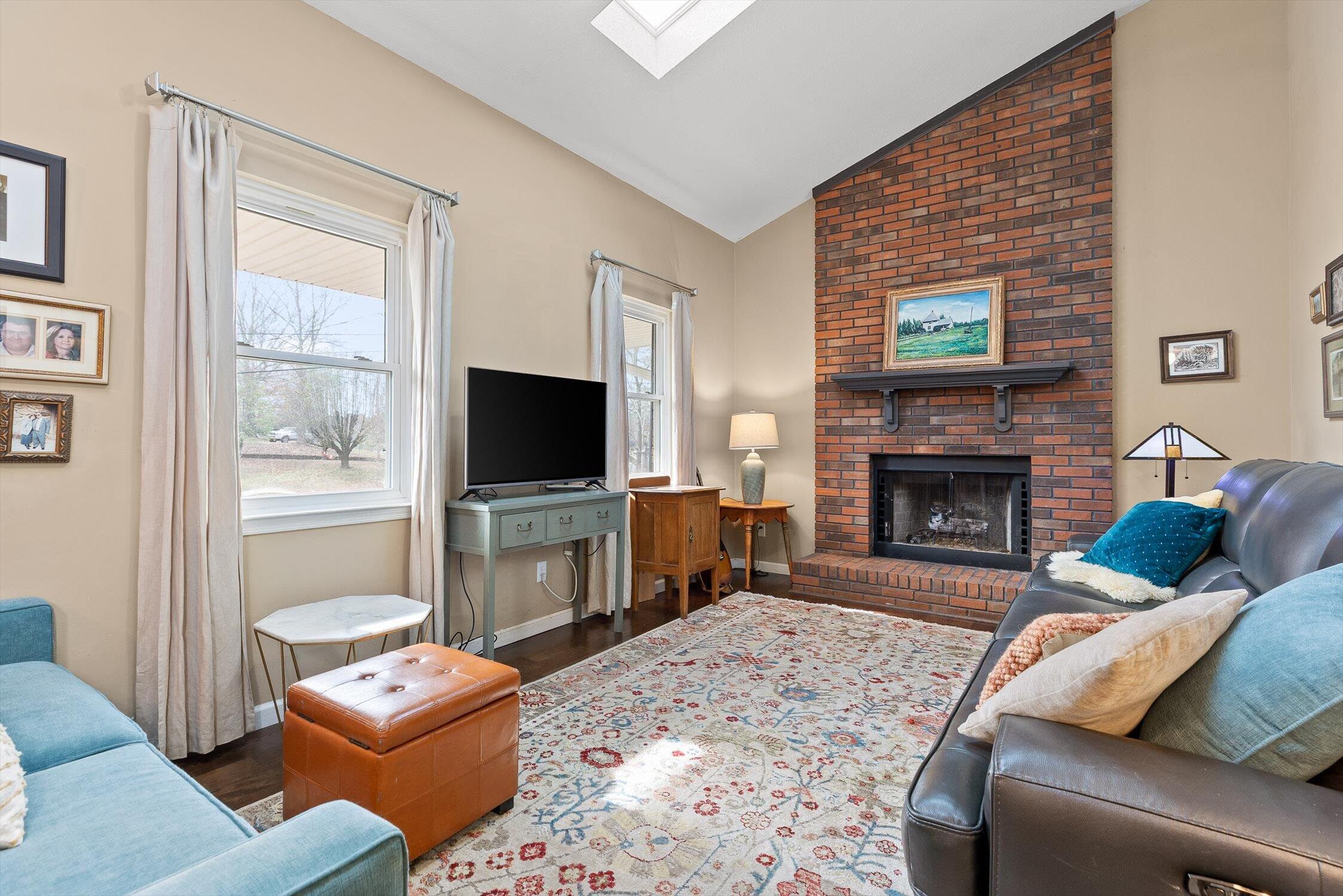 Flintstone, Georgia 30725, United States, 3 Bedrooms Bedrooms, ,2 BathroomsBathrooms,Residential,Pending,250246