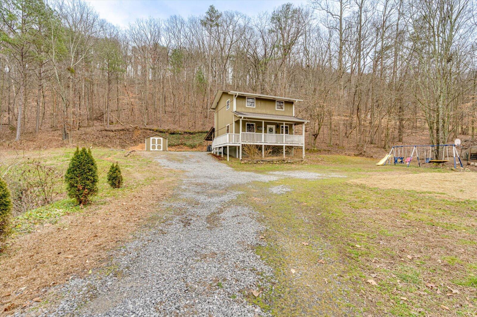 2403 Chamberlain Road