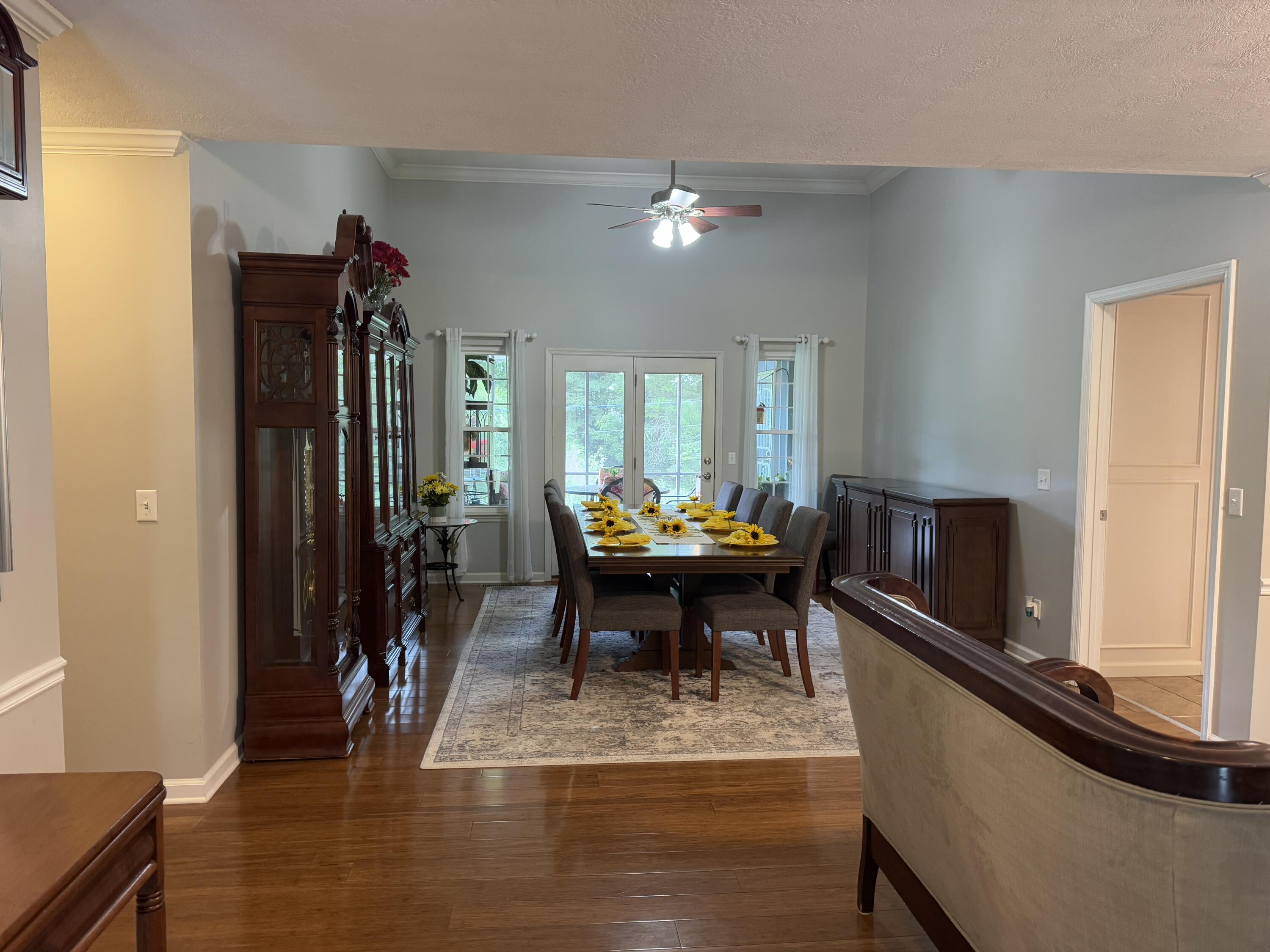 5634 Barrington Country Circle