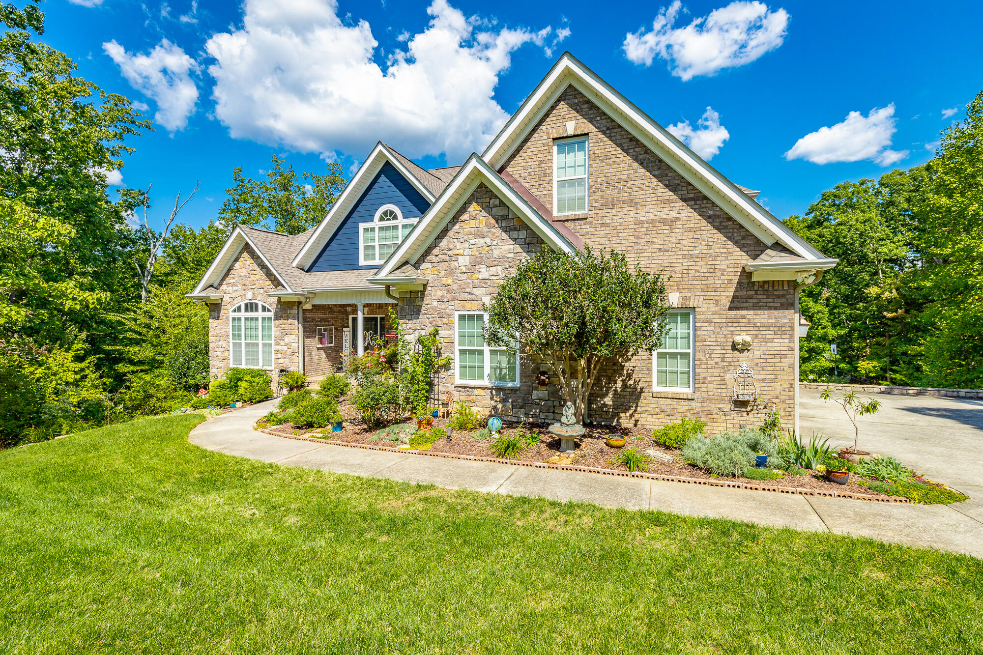9731 Deer Ridge Drive, Ooltewah, Tennessee image 6