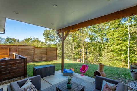 Tiny photo for 687 Ladd Avenue, Chattanooga, TN 37405 (MLS # 1526480)