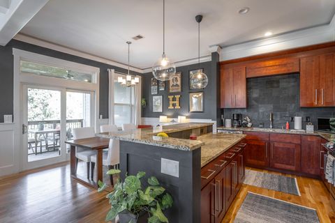 Tiny photo for 687 Ladd Avenue, Chattanooga, TN 37405 (MLS # 1526480)