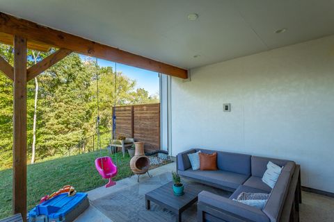 Tiny photo for 687 Ladd Avenue, Chattanooga, TN 37405 (MLS # 1526480)