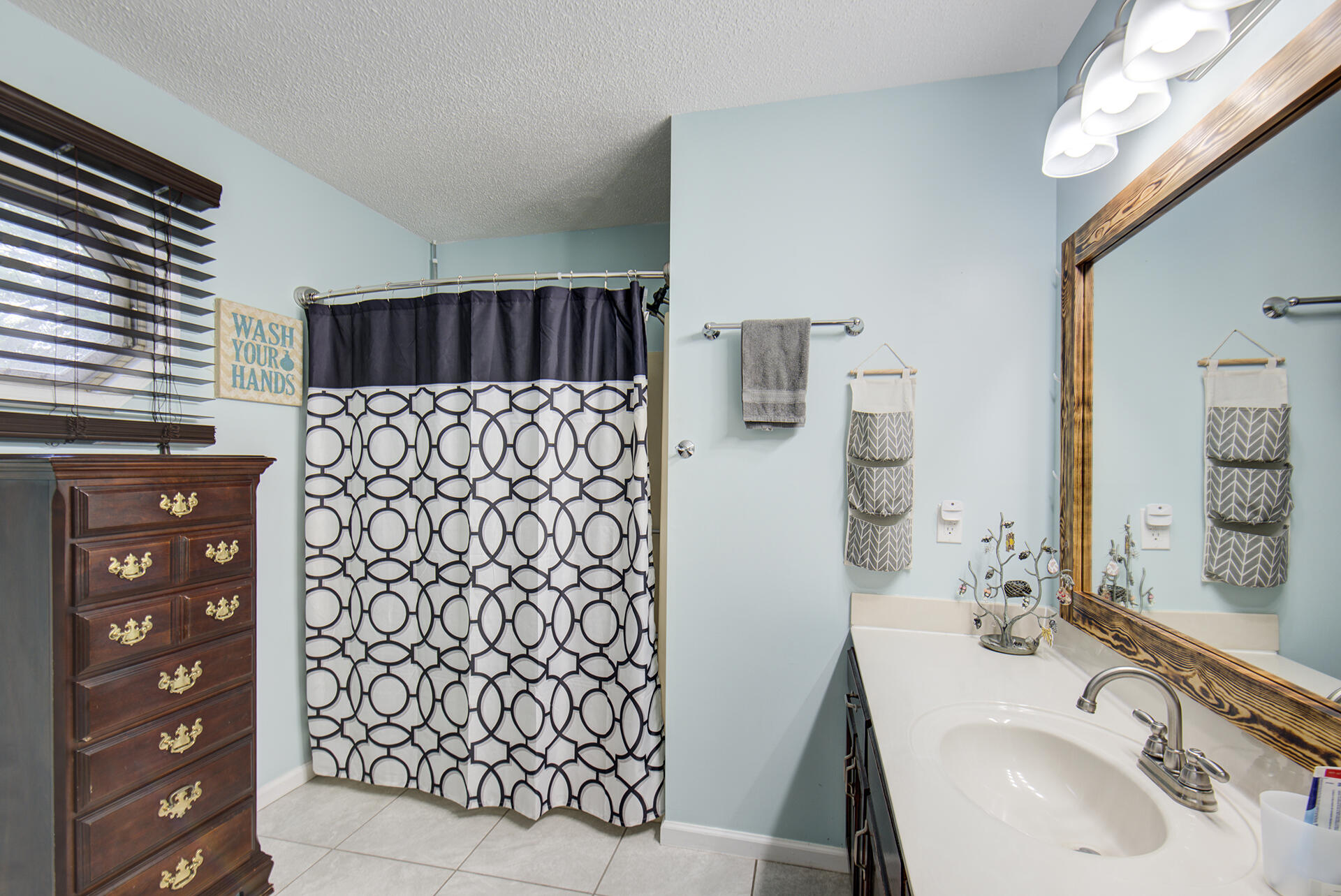 8820 Forest Pond Drive, Harrison, Tennessee image 16