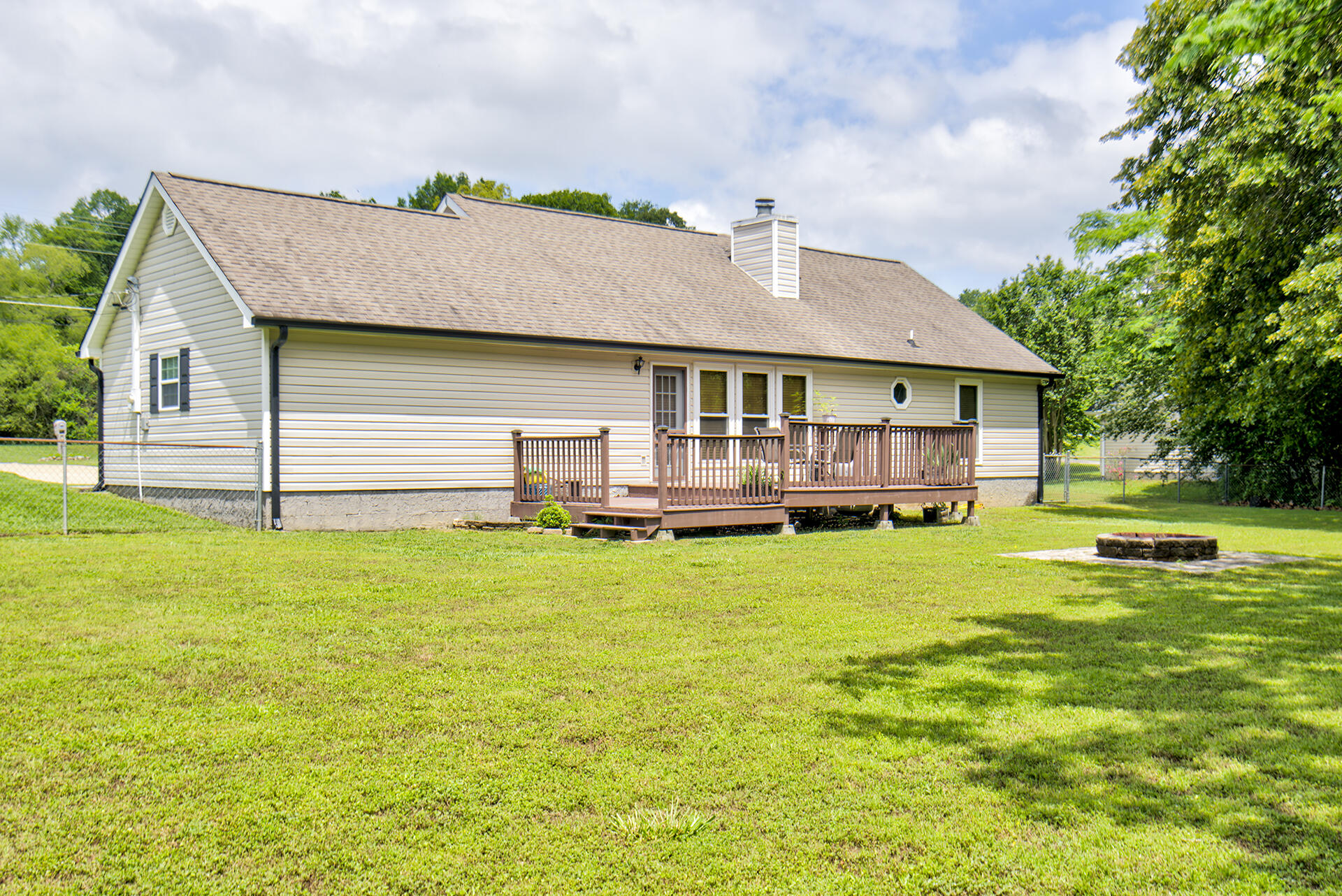 8820 Forest Pond Drive, Harrison, Tennessee image 30