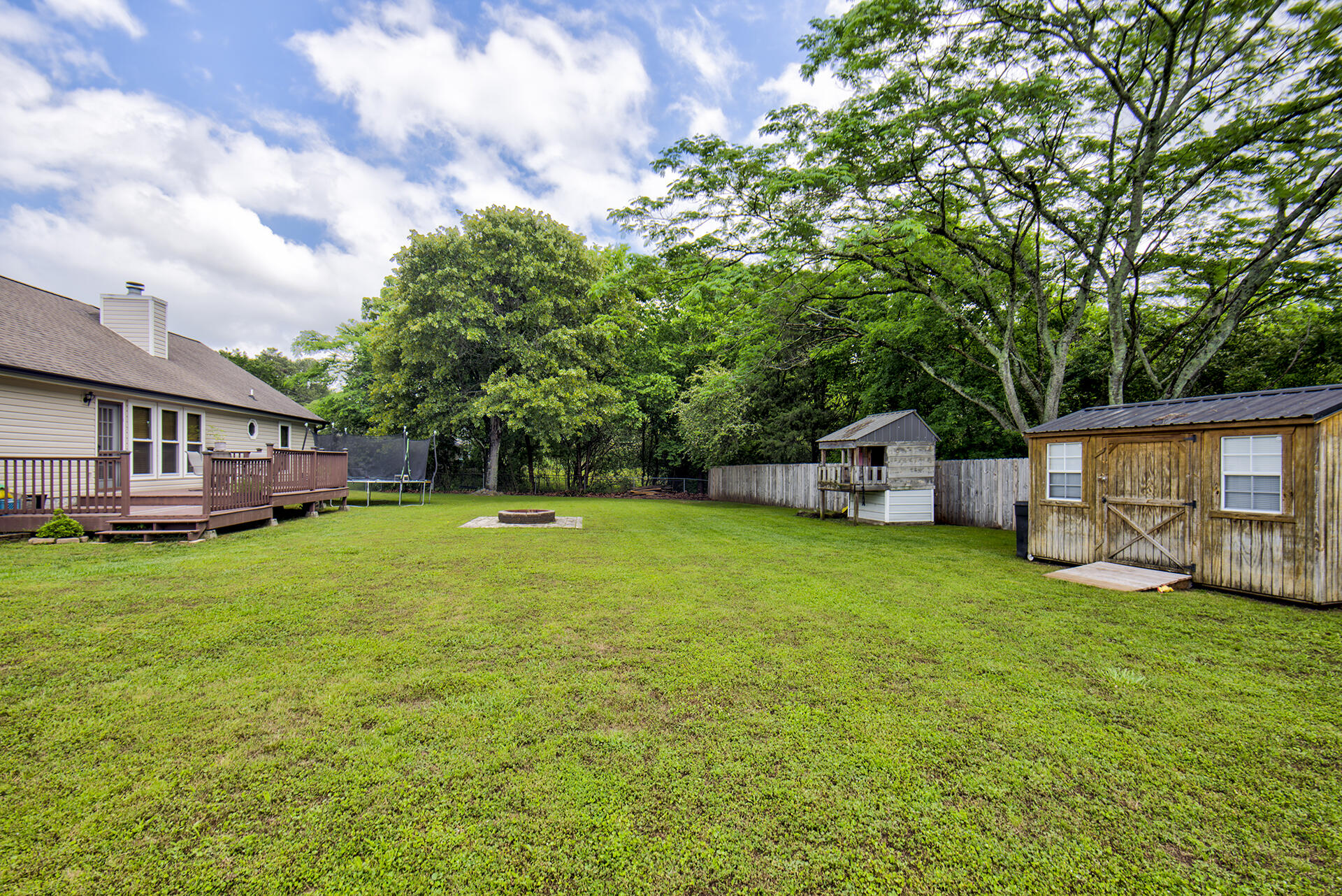8820 Forest Pond Drive, Harrison, Tennessee image 32