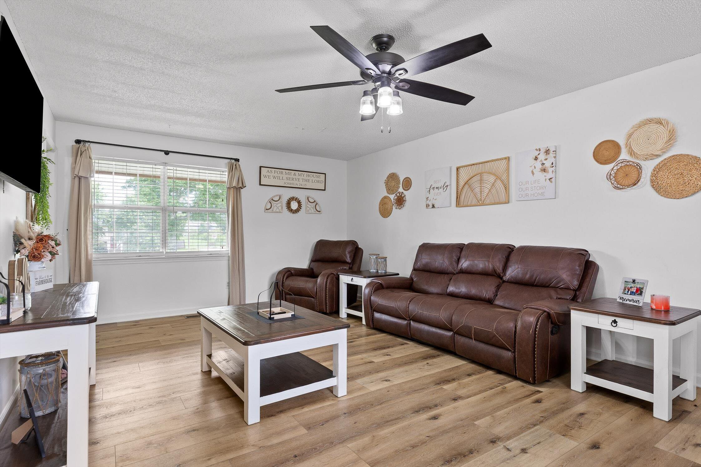 Ringgold, Georgia 30736, United States, 3 Bedrooms Bedrooms, ,3 BathroomsBathrooms,Residential,Active,147827