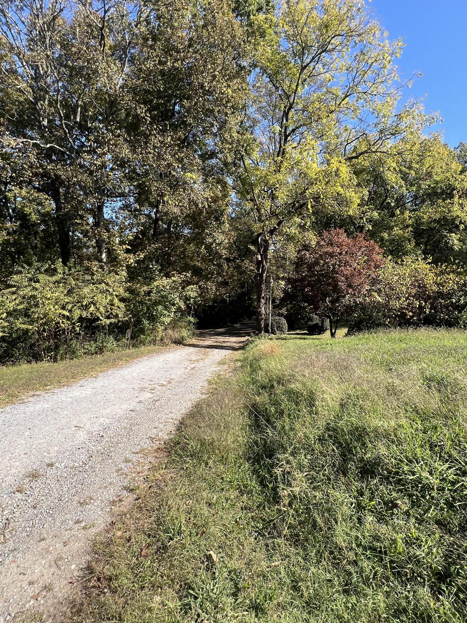1466 Dahl Springs Lane, Hixson, Tennessee image 38