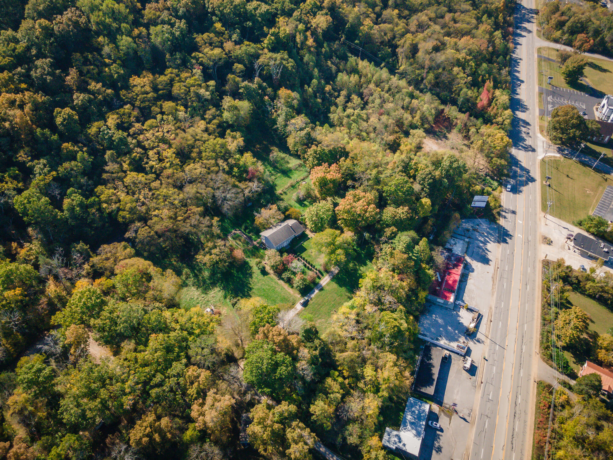 1466 Dahl Springs Lane, Hixson, Tennessee image 20