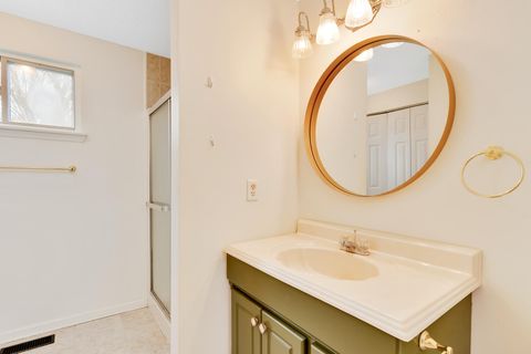 Tiny photo for 5413 Weaver Street, Chattanooga, TN 37412 (MLS # 1528160)