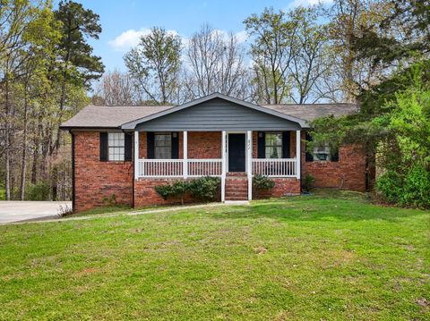 Homes For Sale - 211 Lakeview Drive<br/> Whitfield County, Dalton, GA 30721