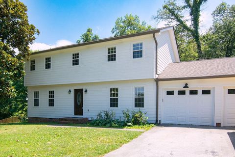 Photo of 9356 Charbar Circle, Chattanooga, TN 37421 (MLS # 1521556)