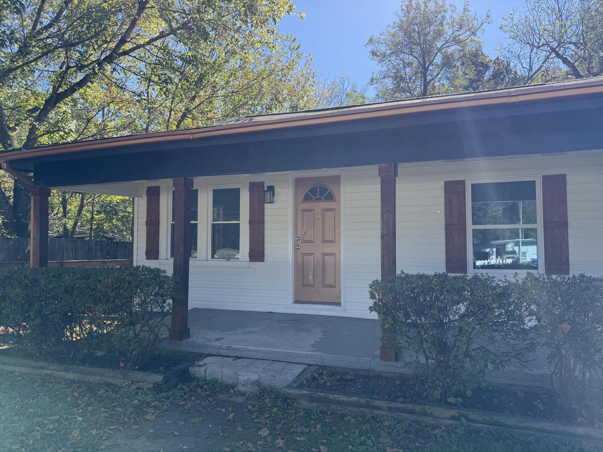 1125 S Chattanooga Street