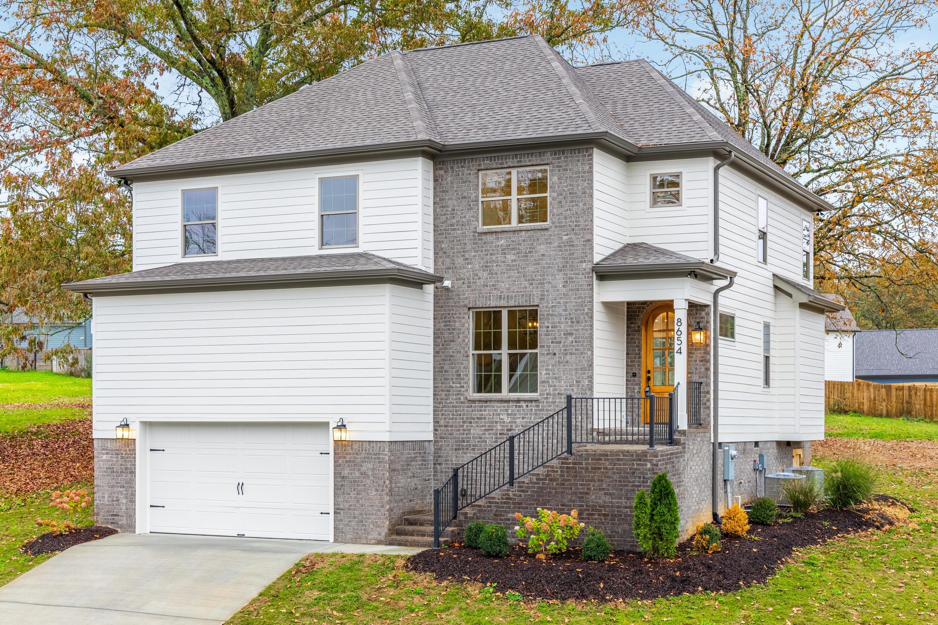 8654 Woodbury Acre Court, Harrison, Tennessee image 2