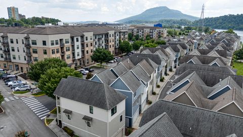 Tiny photo for 513 Mariner Way, Chattanooga, TN 37402 (MLS # 1527993)