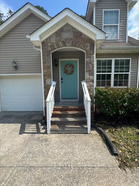 Photo of 1699 Short Leaf Lane, Soddy Daisy, TN 37379 (MLS # 1541794)