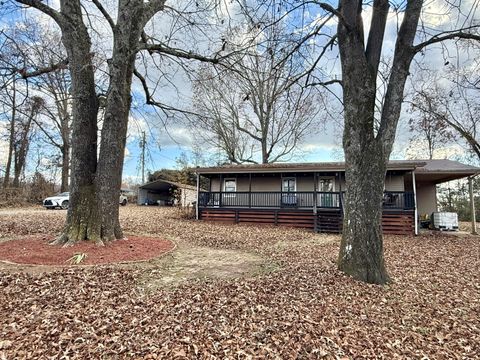 Photo of 230 W Francis Spring Road, Whitwell, TN 37397 (MLS # 1524425)