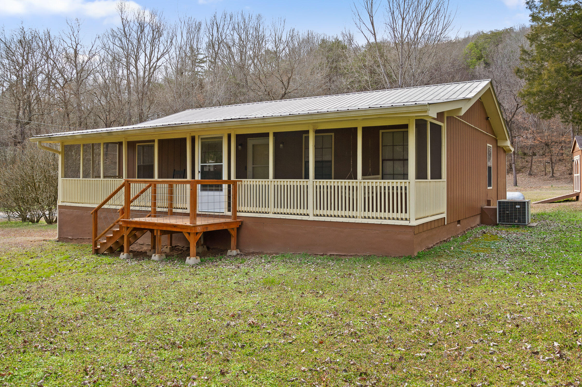 848 Back Valley Road, Trenton, Georgia image 8