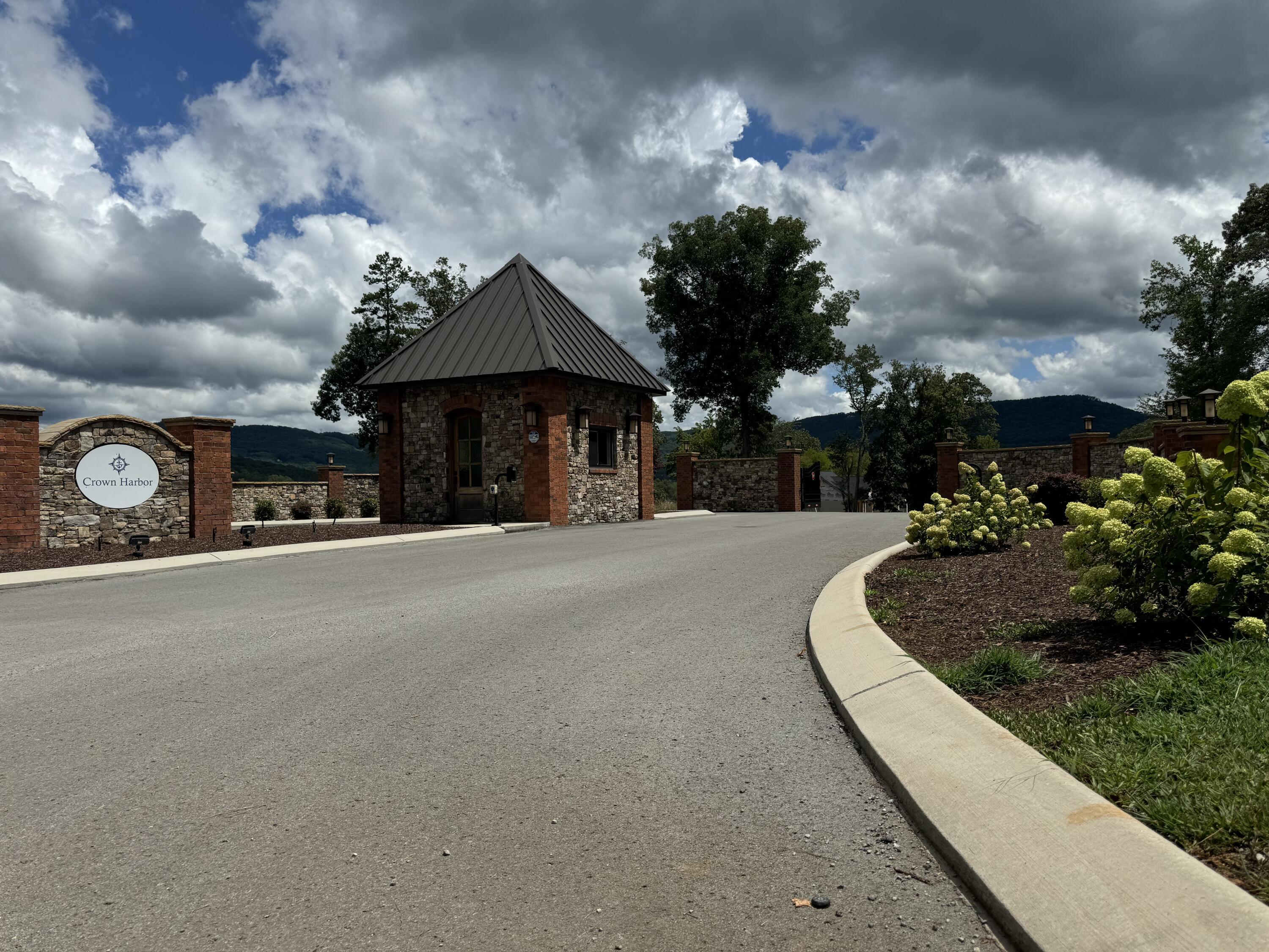 Spinnaker Drive #LOT 153R, Jasper, Tennessee image 12