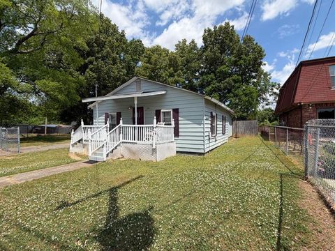 Photo of 1301 E 28th Street, Chattanooga, TN 37404 (MLS # 1533607)