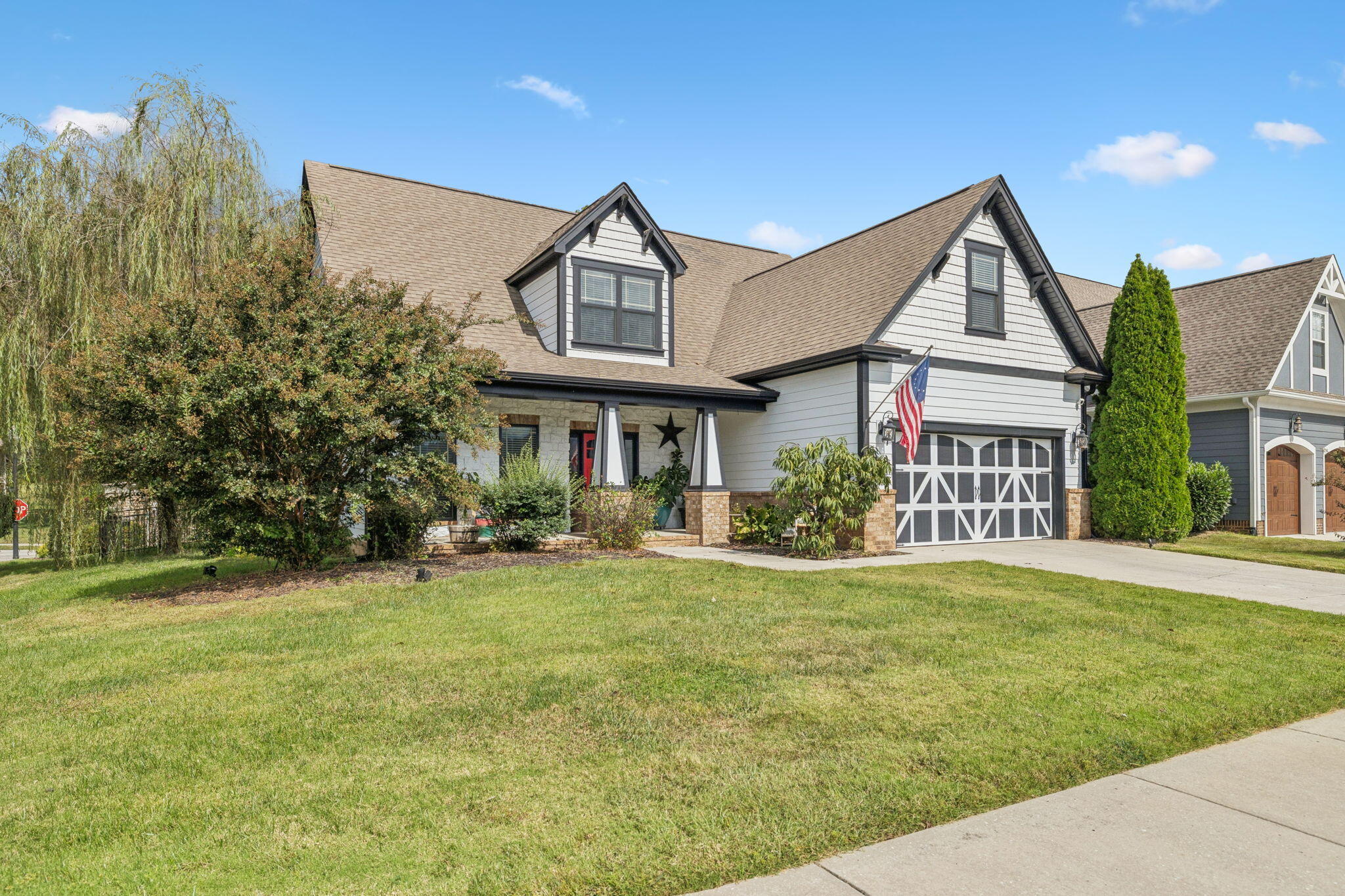 9507 Rookwood Circle