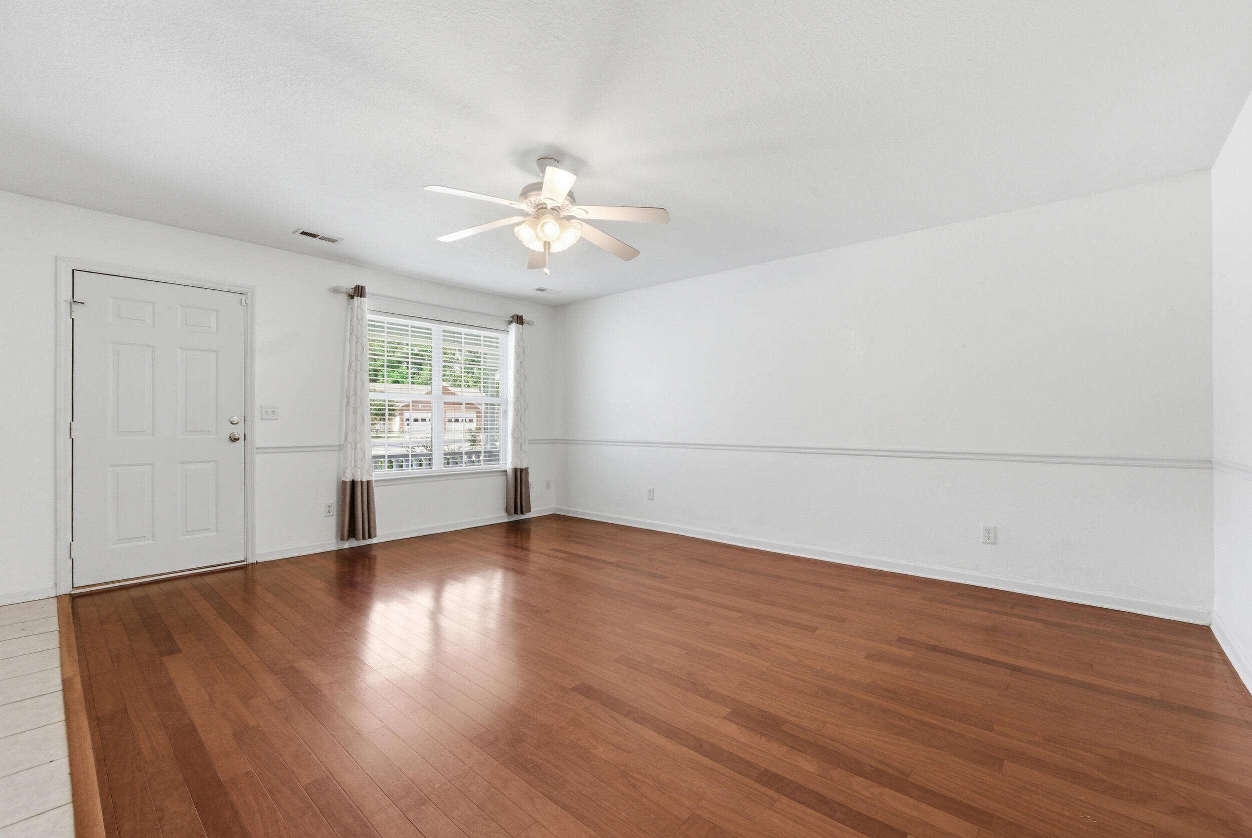 146 Flagstone Drive