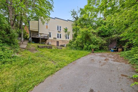 Tiny photo for 835 Tremont Street, Chattanooga, TN 37405 (MLS # 1523999)