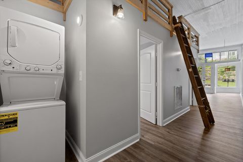 Tiny photo for 835 Tremont Street, Chattanooga, TN 37405 (MLS # 1523999)