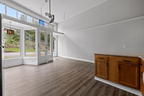 Tiny photo for 835 Tremont Street, Chattanooga, TN 37405 (MLS # 1523999)