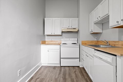 Tiny photo for 835 Tremont Street, Chattanooga, TN 37405 (MLS # 1523999)